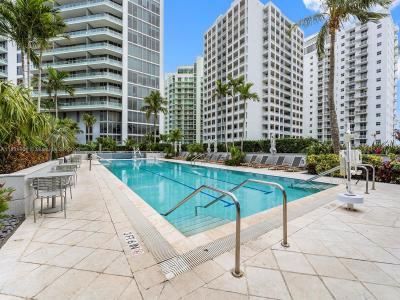 1395 Brickell Ave 3310, Miami, Florida 33131, USA