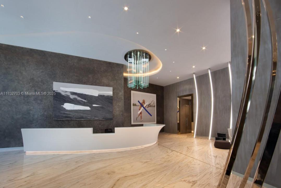 1000 Brickell Plz 3703, Miami, 佛羅里達州 33131, 美國
