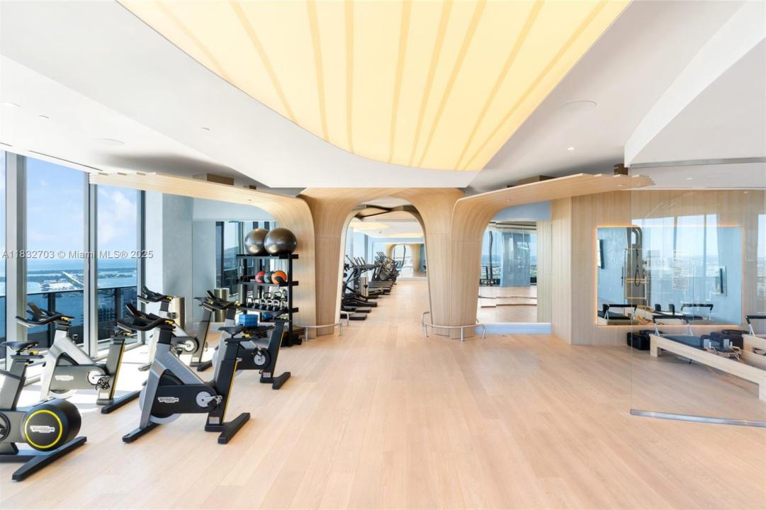 1000 Brickell Plz 3703, Miami, 佛羅里達州 33131, 美國