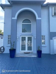 6882 SW 157th Ct #2, Miami, Florida 33193, USA