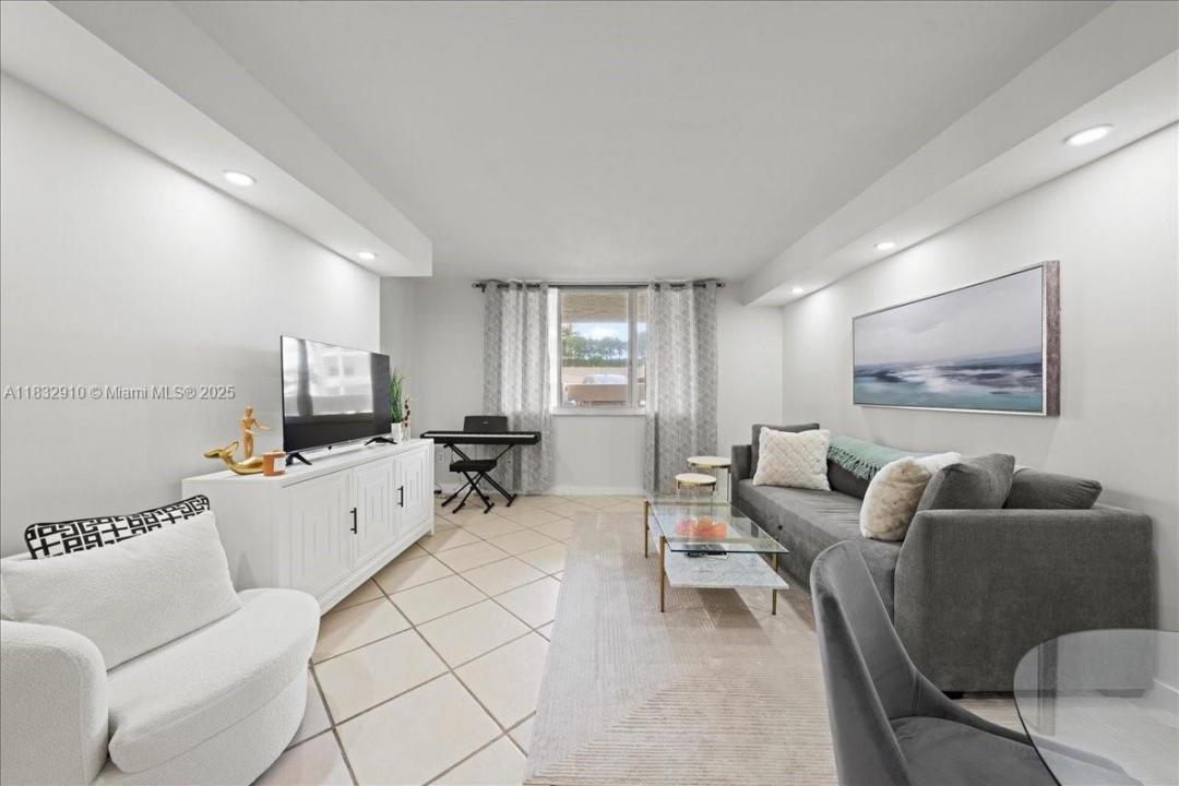 540 Brickell Key Dr 412, Miami, Florida 33131, Estados Unidos