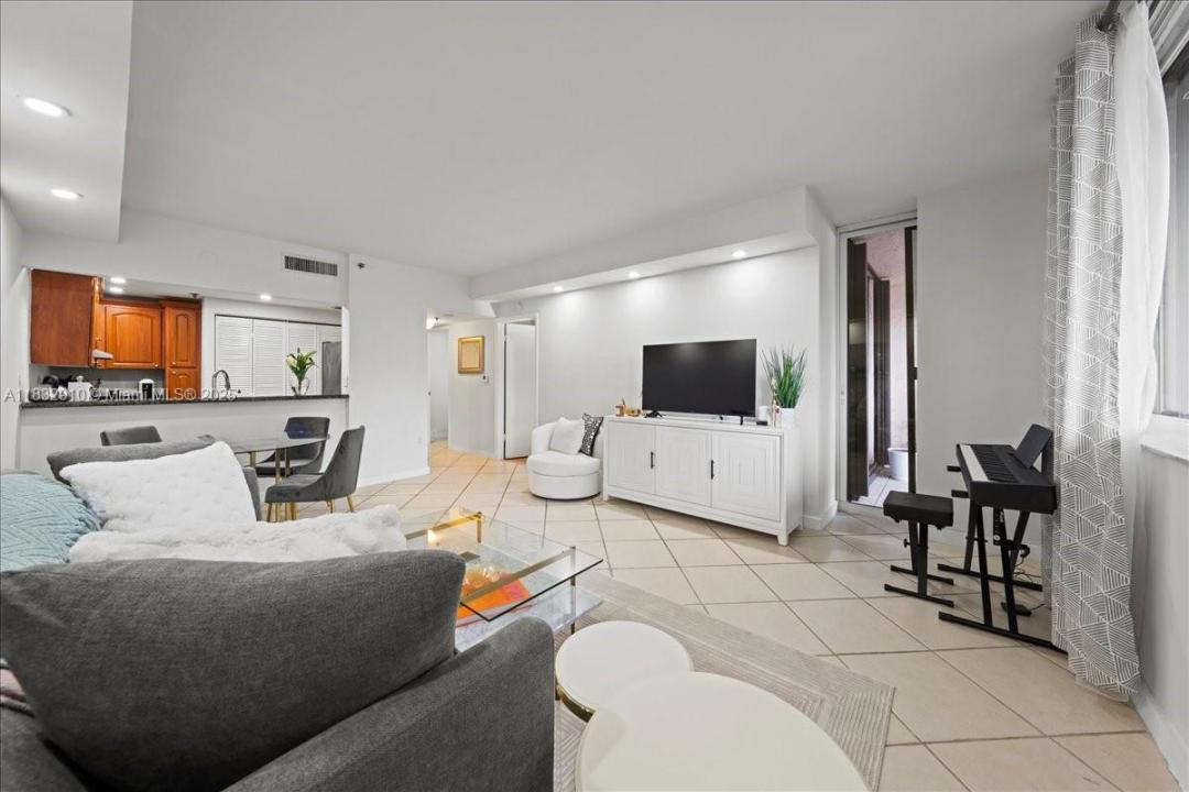 540 Brickell Key Dr 412, Miami, Florida 33131, Estados Unidos