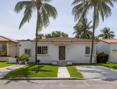 9033 Carlyle Ave, Surfside, Florida 33154, USA