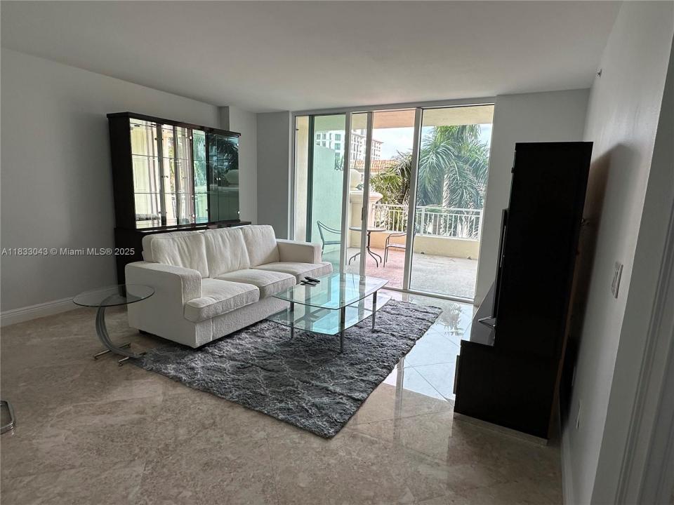 99 SE Mizner Blvd 313, Boca Raton, 佛罗里达州 33432, 美国