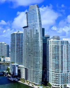 300 Biscayne Blvd Way 4603, Miami, Florida 33131, USA
