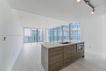 650 NE 32nd St 4301, Miami, Florida 33137, USA