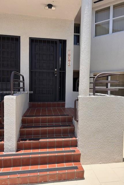 11201 NW 7th St 204, Sweetwater, Florida 33172