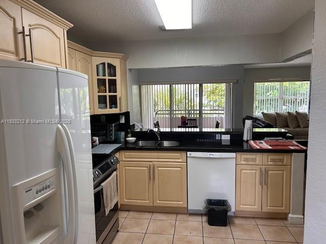 11201 NW 7th St 204, Sweetwater, Florida 33172