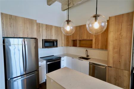 7920 NE 2nd Ave 503, Miami, Florida 33138, USA