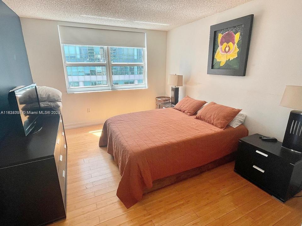 1155 Brickell Bay Dr 1401, Miami, Florida 33131, Stati Uniti
