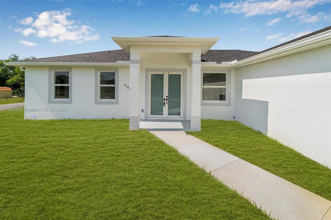 2506 5th ST SW, Lehigh Acres, פלורידה 33976, ארצות הברית של אמריקה