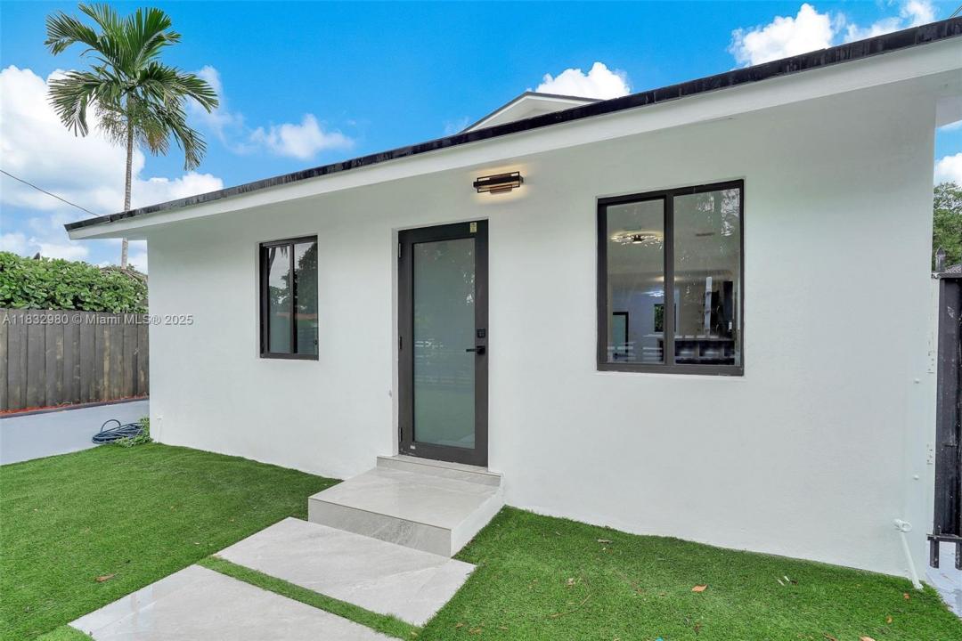 972 SW 44th Ave, Miami, Florida 33134, Estados Unidos