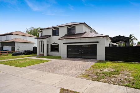 18082 SW 152nd Ct, Miami, Florida 33187, USA