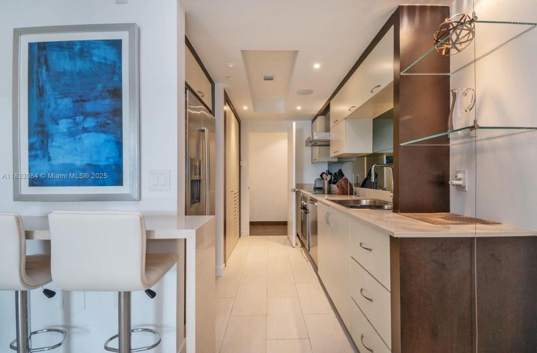 2130 Park Ave TH3, Miami Beach, Флорида 33139, Соединенные Штаты