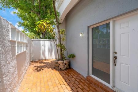 20908 Leeward Ct 231-3, Aventura, Florida 33180, USA