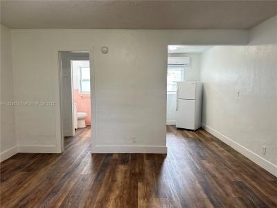 1821 Thomas St 2, Hollywood, Florida 33020, USA