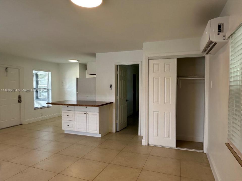 1411 N Dixie Hwy 6, Fort Lauderdale, Florida 33304, USA