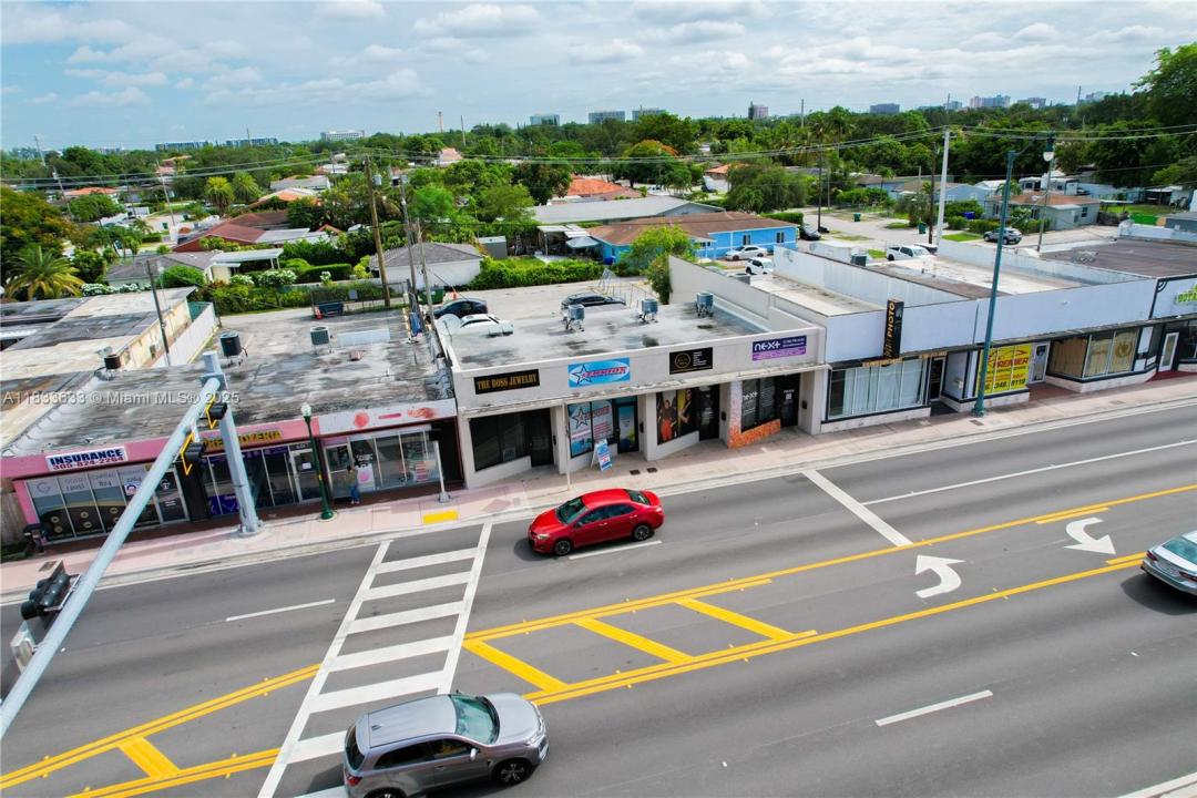 6471 SW 8th St, Miami, Floride 33144, États-Unis