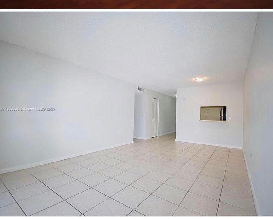 9970 SW 88th St 914-9, Miami, 佛罗里达州 33176, 美国