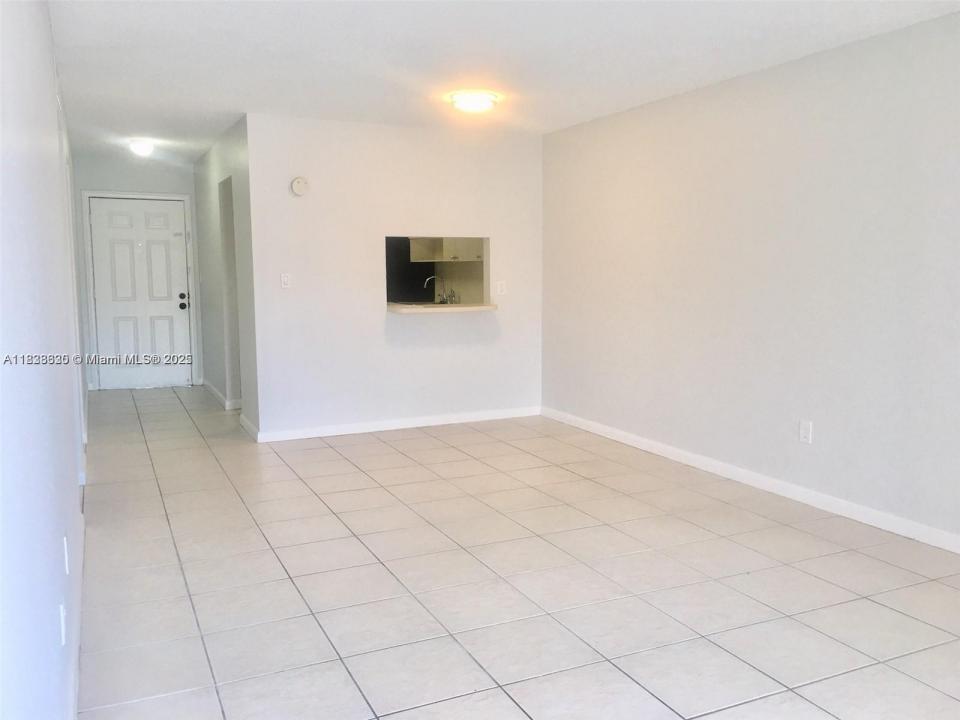 9970 SW 88th St 914-9, Miami, 佛罗里达州 33176, 美国