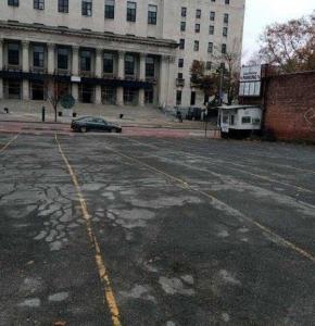 88-22 Sutphin Boulevard, ニューヨーク, ニューヨーク 11435, アメリカ合衆国