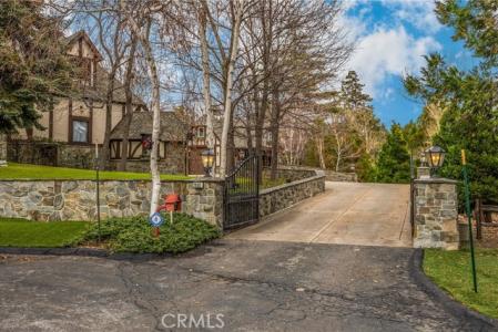 Bald Eagle Ridge, Lake Arrowhead, קליפורניה 92352, ארצות הברית של אמריקה 