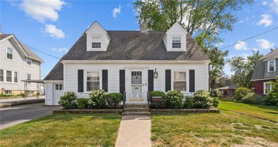 157 Schuyler Street, East Providence, RI 02914, USA