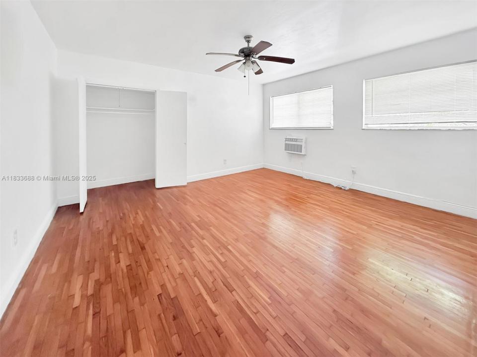 1316 NE 105th St 202, Miami Shores, Floryda 33138, USA