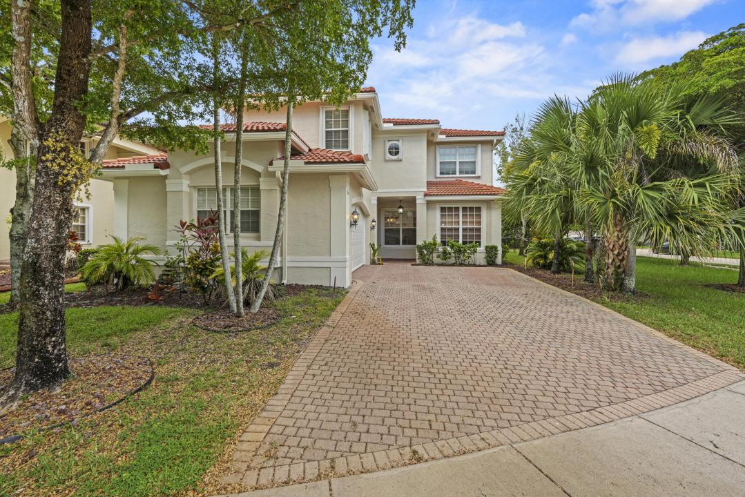 17464 SW 47 Court, Miramar, Florida 33029, USA