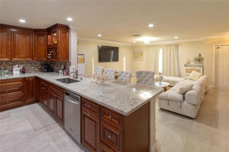 3815 NW 122nd Ter, Sunrise, Florida 33323