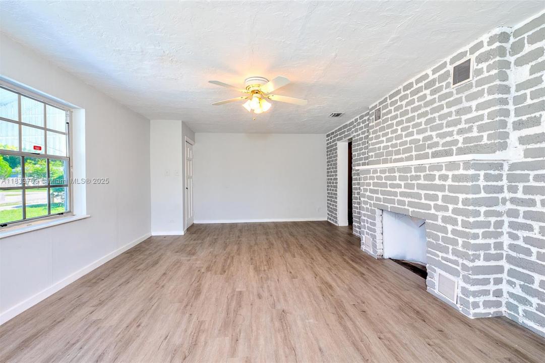6130 SW 32nd St A, Miramar, フロリダ 33023, アメリカ合衆国
