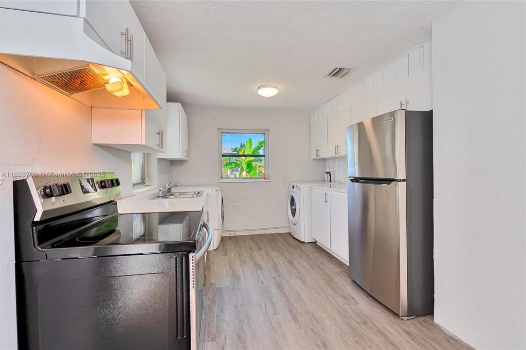 6130 SW 32nd St A, Miramar, フロリダ 33023, アメリカ合衆国