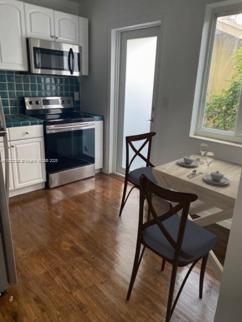 445 NE 70th St 1, Miami, Flórida 33138, Estados Unidos