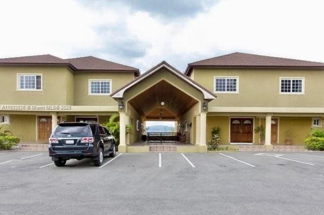 00 Millsboro. Kingston, Jamaica, Floride, États-Unis