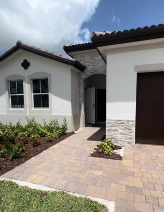 2923 SE 23 Ave 2923, Homestead, Florida 33035