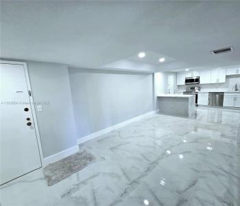 3710 Inverrary 1P, Lauderhill, Florida 33319, USA