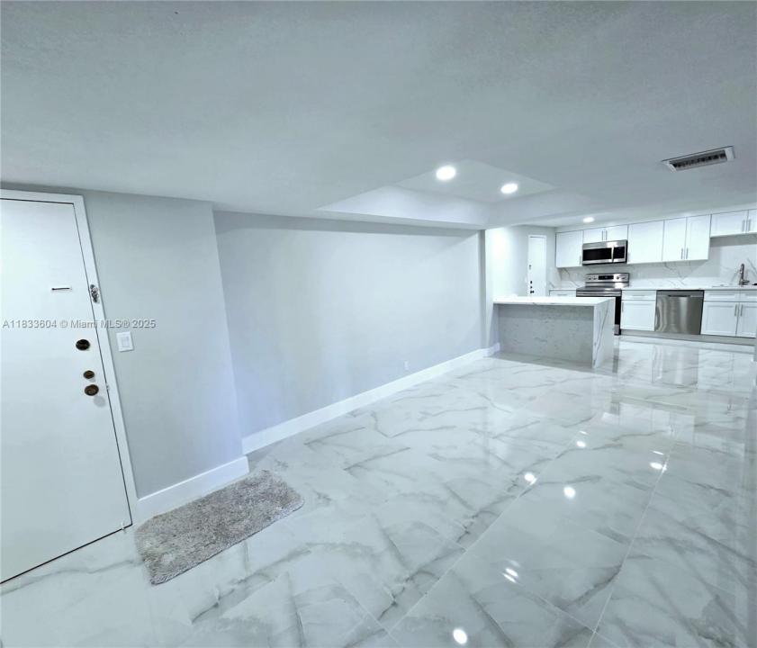 3710 Inverrary 1P, Lauderhill, פלורידה 33319, ארצות הברית של אמריקה