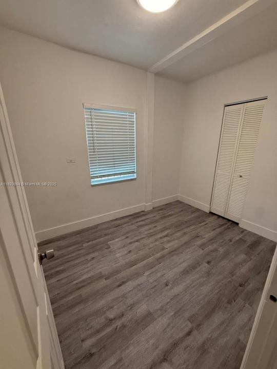 6909 NW 2nd Ave 3, Miami, Flórida 33150, Estados Unidos