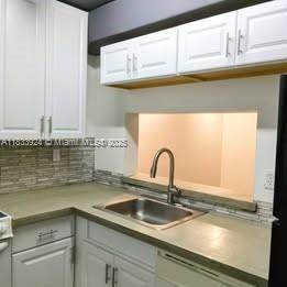 11780 SW 18th St 317-2, Miami, Flórida 33175, Estados Unidos