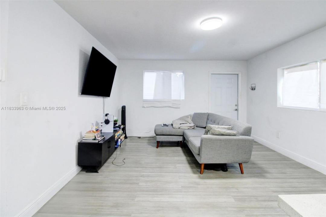 5510 NW 30th Ave, Miami, Floryda 33142, USA