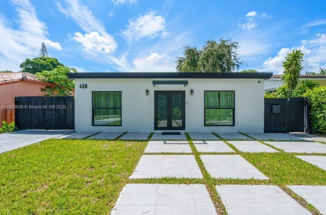420 NE 90th St, El Portal, Floryda 33138, USA