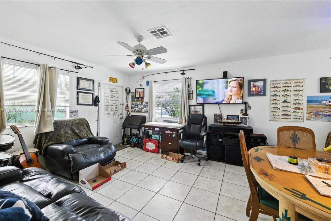 235-237 SW 12th St, Dania Beach, Flórida 33004, Estados Unidos