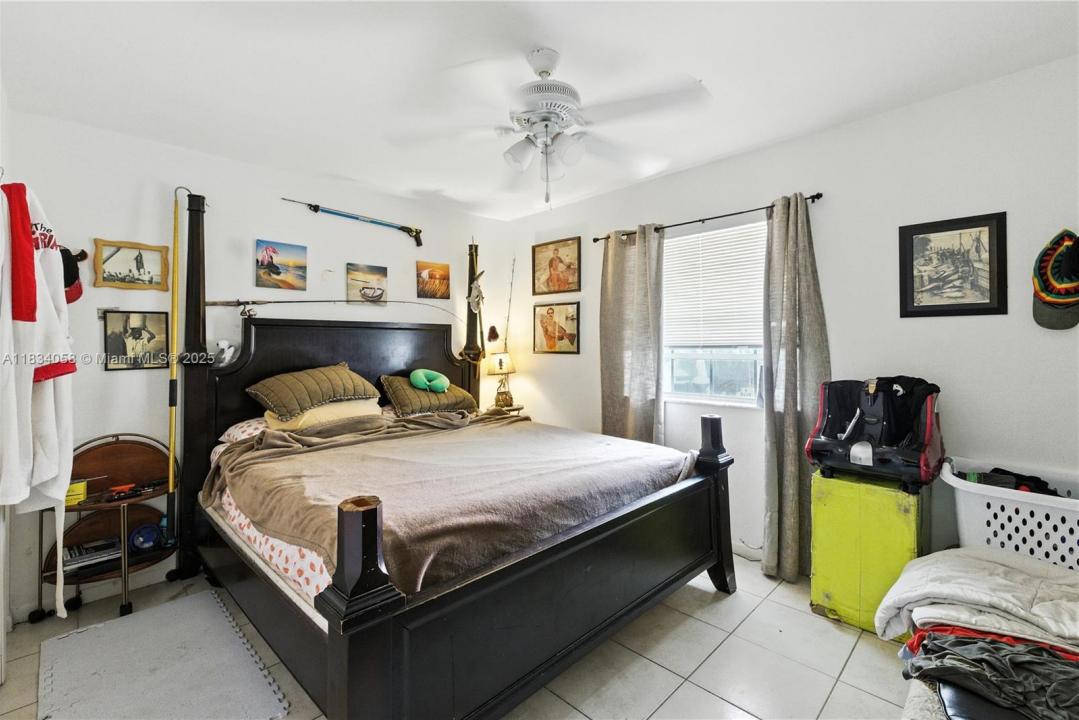 235-237 SW 12th St, Dania Beach, Flórida 33004, Estados Unidos