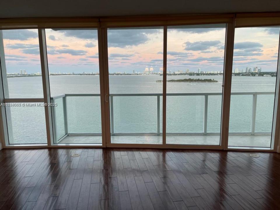 665 NE 25th St 1102, Miami, Florida 33137, Stati Uniti