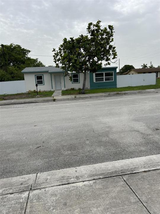 22020 SW 115th Ct, Miami, Florida 33170