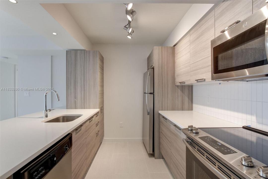 1756 N Bayshore Dr 33O, Miami, 佛罗里达州 33132, 美国