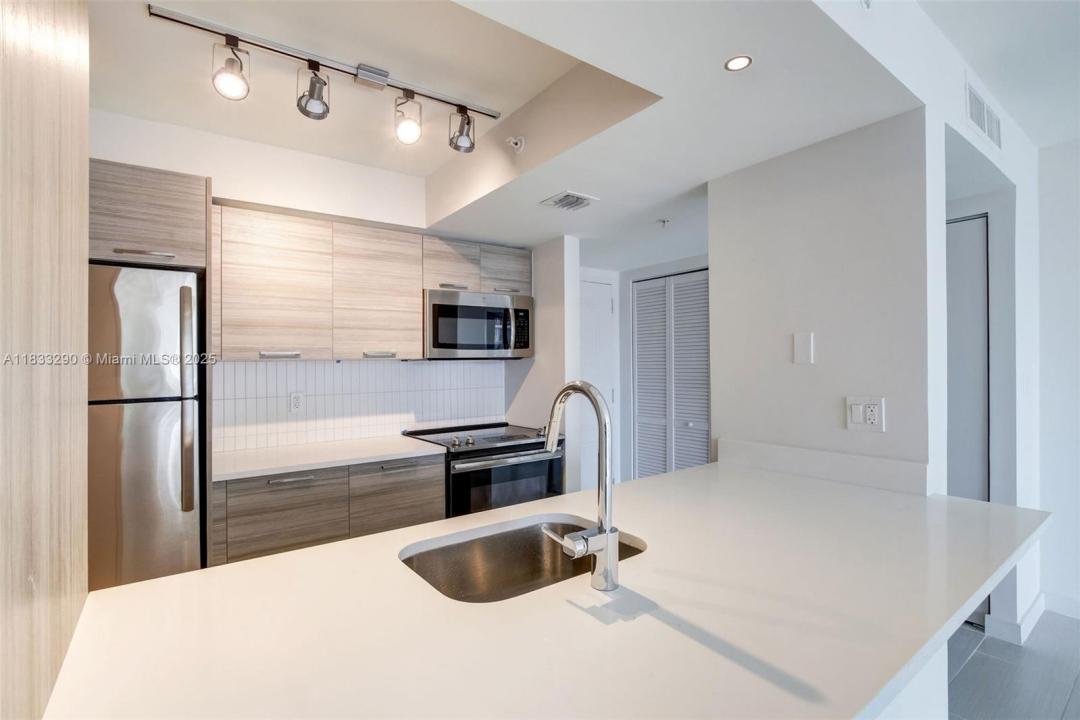 1756 N Bayshore Dr 33O, Miami, 佛罗里达州 33132, 美国