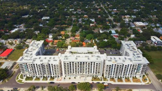 12640 NE 12th Ave 806, North Miami, Florida 33161, USA