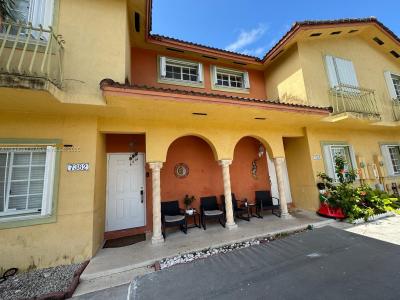 7382 SW 152nd Ave 206, Miami, Florida 33193, USA