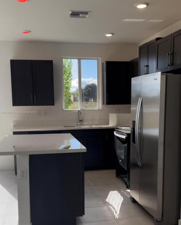 1090 SE 23rd Ave, Homestead, Florida 33035, USA
